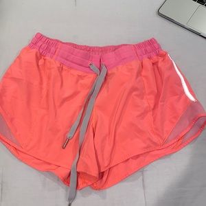 lululemon Hotty tody 4”inch pink low rise shorts